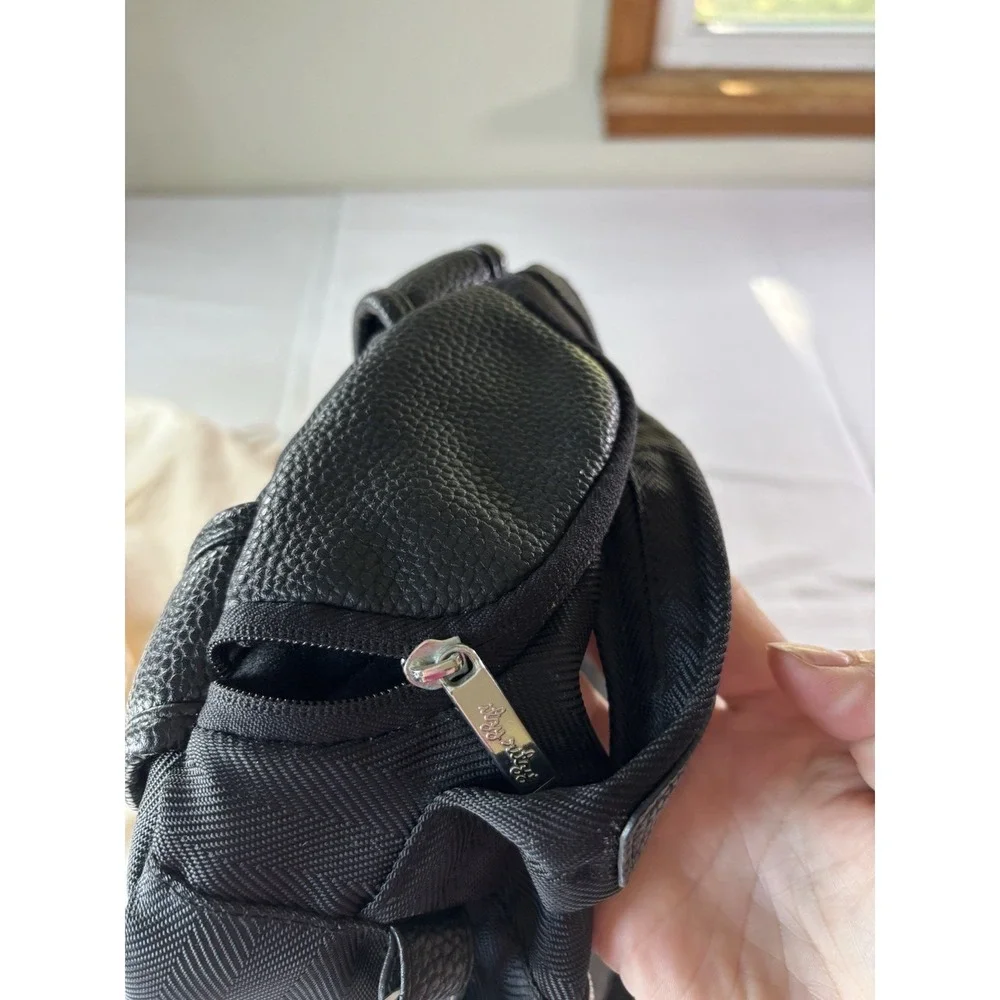 Itzy Ritzy Boss Backpack Diaper Bag Jetsetter‎ Black Vegan Leather Dust Bag
